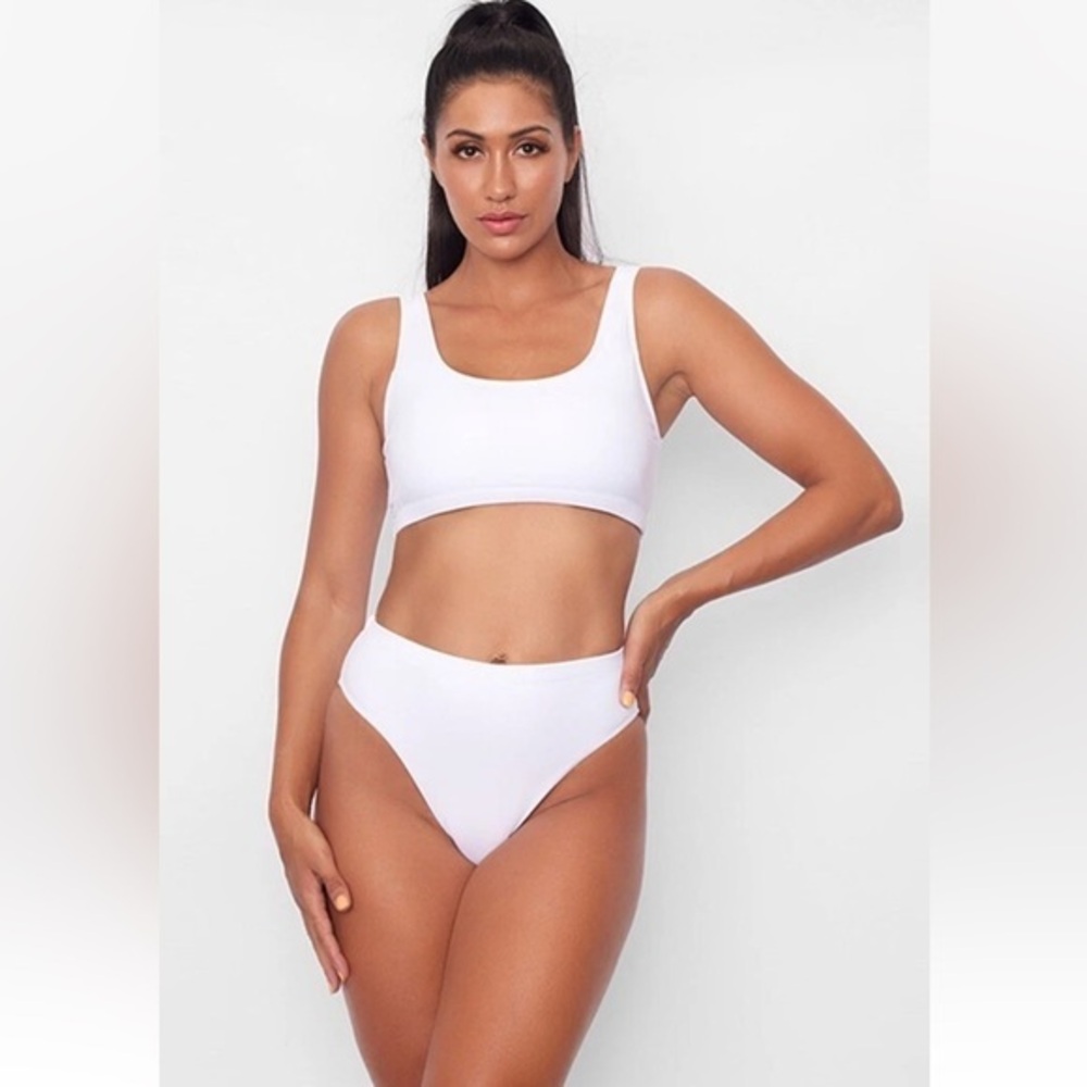 Frederick's of Hollywood Vedra White Bikini Swim Bathing Suit Size Medium